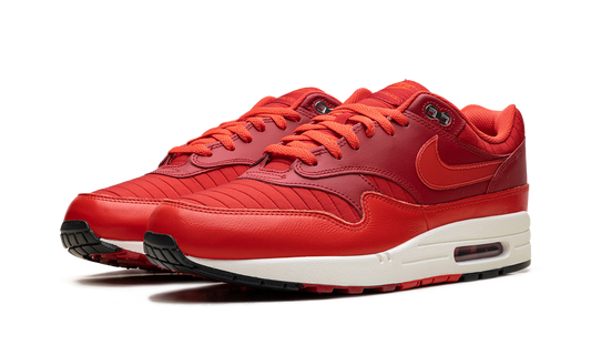 Air Max 1 "Gym Red" HQ3607 687