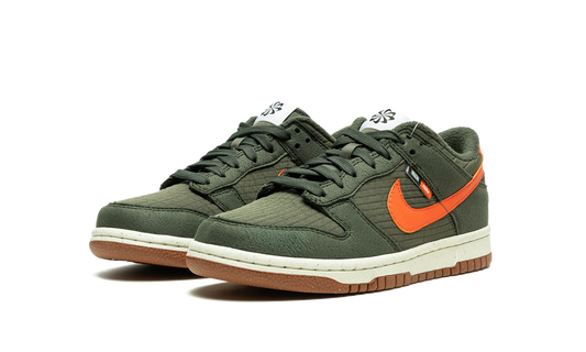 Dunk Low GS "Toasty Sequoia" DC9561 300