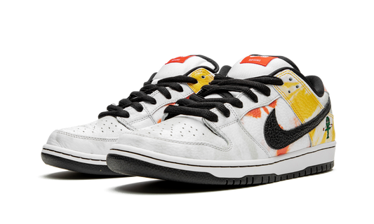 SB Dunk Low "Tie-Dye Rayguns 2019 - White" BQ6832 101