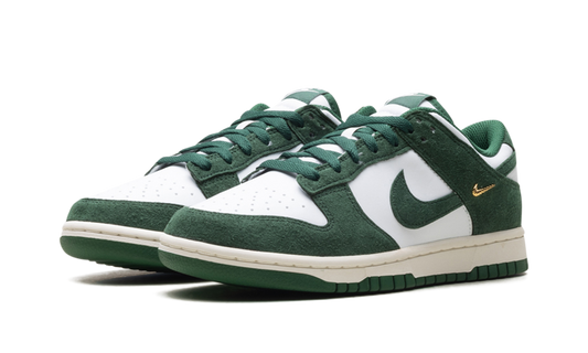 Dunk Low WMNS "Mini Swoosh - Gorge Green" IB4417 100
