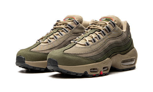 Air Max 95 SE "Rough Green" DQ8570 200