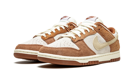 Dunk Low PRM "Medium Curry" DD1390 100