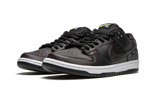 SB Dunk Low "Civilist" CZ5123 001