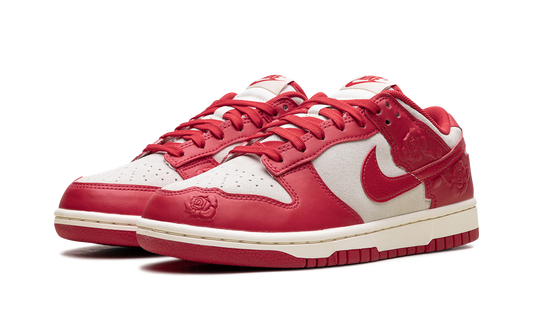 Dunk Low WMNS "Red Roses" HF1986 100