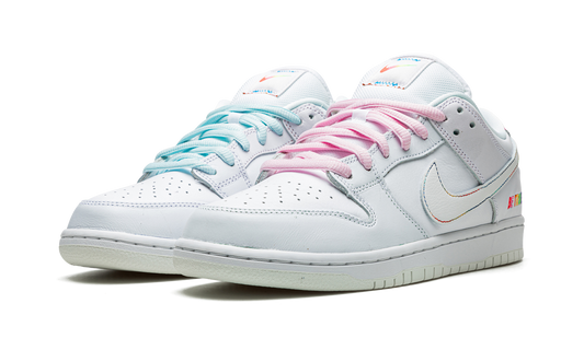SB Dunk Low Pro BeTrue "Be True" DR4876 100