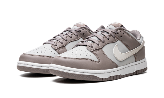 DUNK LOW WMNS "Moon Fossil" FD0792 001