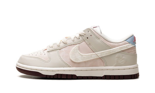 Nike Dunk Low WMNS "Valentine's Day" IQ1145 610