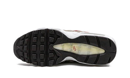Air Max 95 "Social FC" DQ9016 001