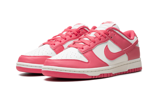 Nike Dunk Low. WMNS "Pink" DD1873-600