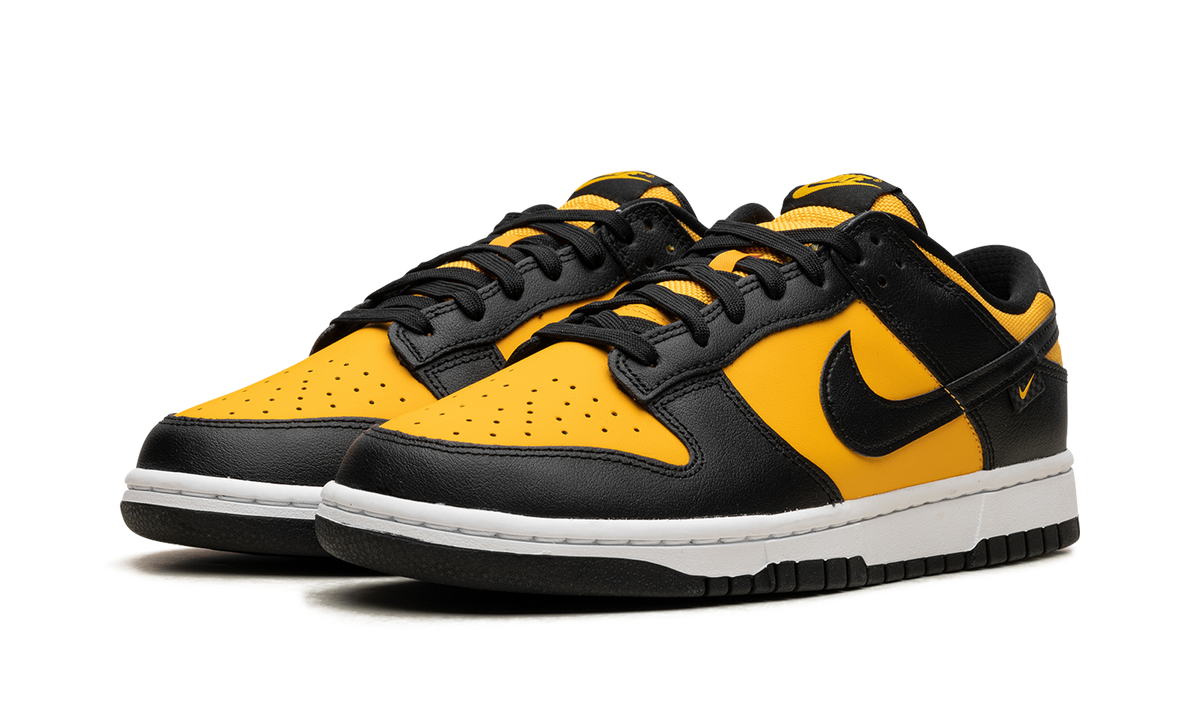 Dunk Low "Black University Gold" FZ4618 001
