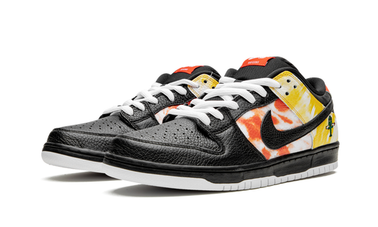 SB Dunk Low "Tie-Dye Rayguns 2019 - Black" BQ6832 001