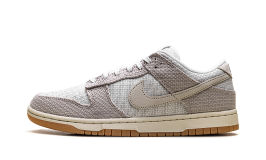 Dunk Low Retro SE "Moon Particle / Photon Dust / Coconut Milk / White" II7078 200
