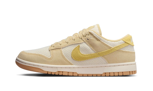 Dunk Low Next Nature SE WMNS "Team Gold Pale Ivory" HJ5864 700