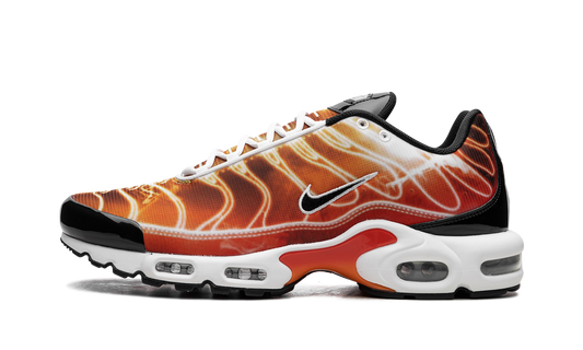 Air Max Plus "Light Photography - Sport Red" DZ3531 600