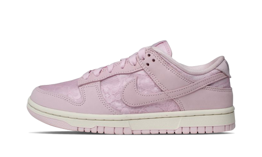 Dunk Low WMNS "Regal Pink" HJ5870 600