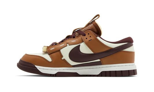 Dunk Low Jumbo "Light British Tan" FQ8248 200