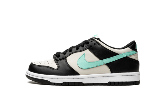 Dunk Low GS "Tropical Twist" CW1590 003