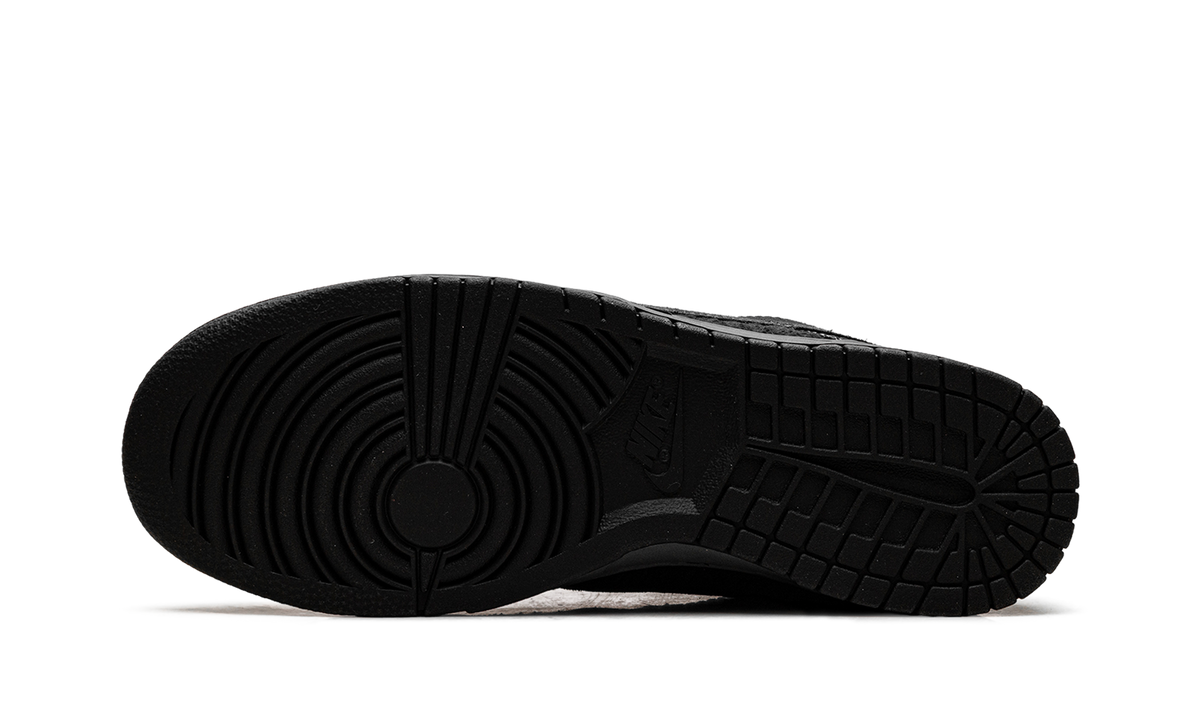 Dunk Low Retro Premium "Black Corduroy" IB7746 001