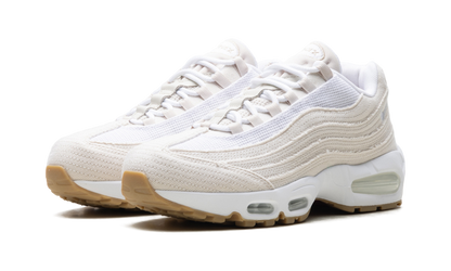 Air Max 95 OG "Levi's Denim - Light Orewood Brown" HM4743 100