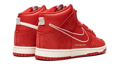 Dunk Hi SE "First Use" DH0960 600