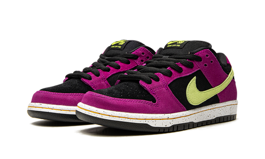 SB Dunk Low "ACG Terra Red Plum" BQ6817 501