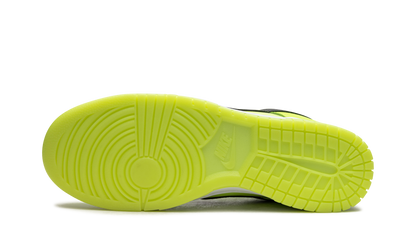 Dunk Low "Glow in the Dark" FJ4610 702