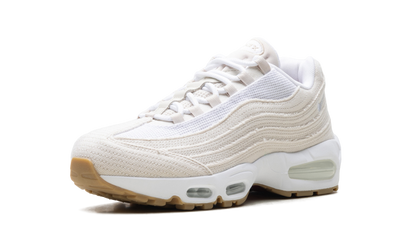 Air Max 95 OG "Levi's Denim - Light Orewood Brown" HM4743 100