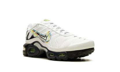 Air Max Plus Big Kid "Layered Swoosh" DV7140 100