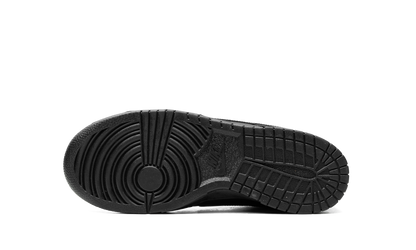 Dunk Low GS "Triple Black" FB9109 009