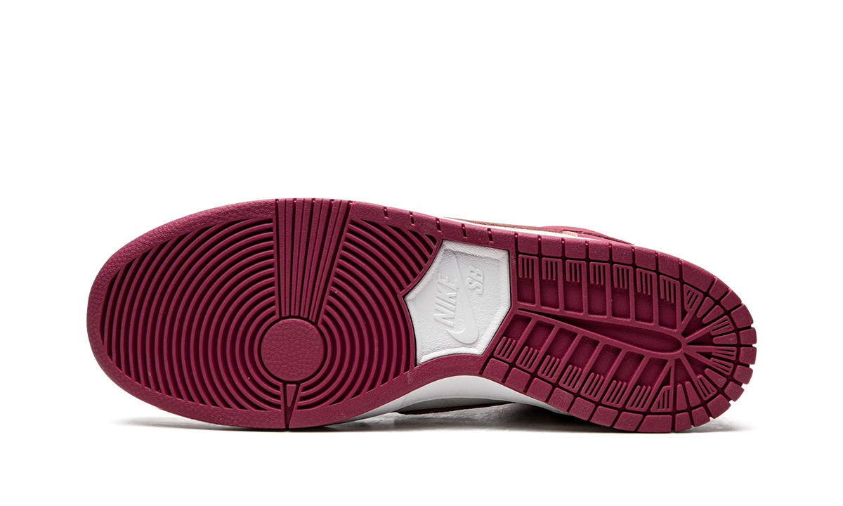 SB Dunk High "Sweet Beet" DQ4485 600
