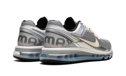 Air Max 2013 "Metallic" HJ7901 095