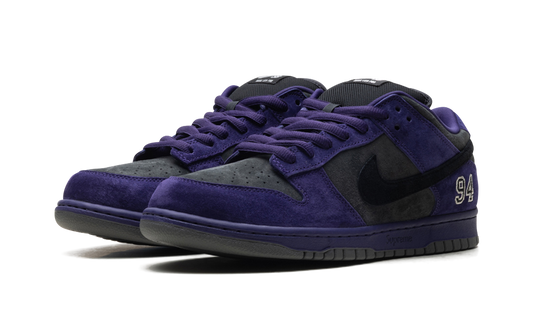 SB Dunk Low "Supreme - Ink" HQ8487 500