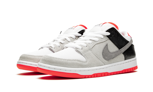 SB Dunk Low "Infrared" CD2563 004