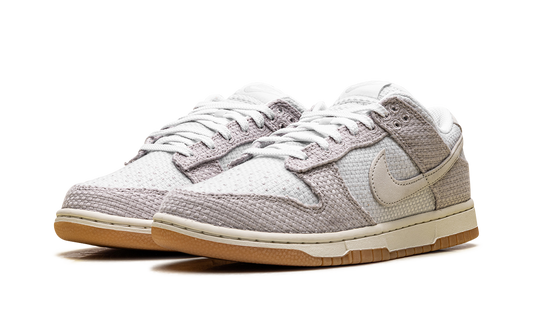 Dunk Low Retro SE "Moon Particle / Photon Dust / Coconut Milk / White" II7078 200