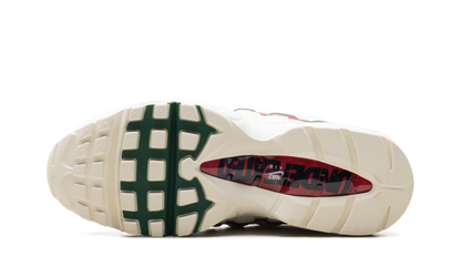 AIR MAX 95 SP "UNDEFEATED - SAIL/ METALLICSILVER" IB4453 100