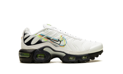 Air Max Plus Big Kid "Layered Swoosh" DV7140 100