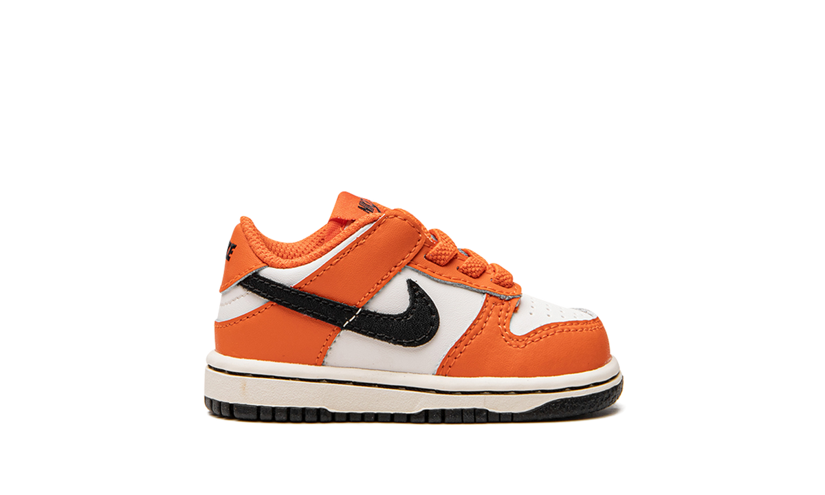 Dunk Low (TDE) "Halloween 2022" DH9761 003