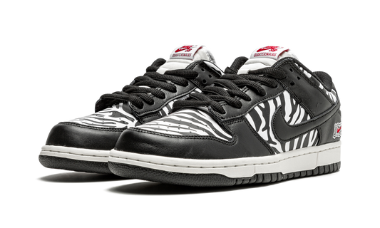 SB Dunk Low OG QS "Quarter Snacks" DM3510 001