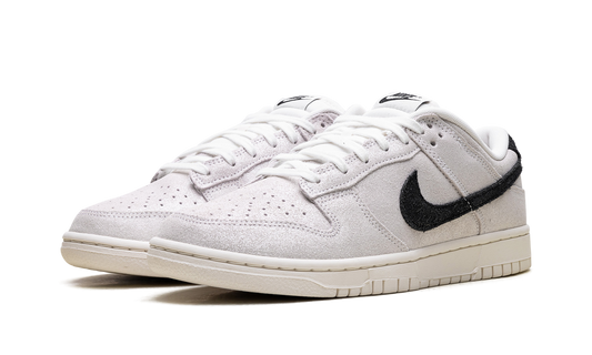 Dunk Low SE WMNS "Team Red" HQ3502 100