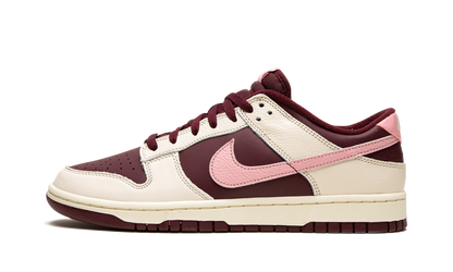 Dunk Low Retro PRM "Valentine's Day 2023" DR9705 100