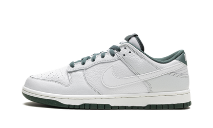 NIKE DUNK LOW "VINTAGE GREEN" HF2874 001