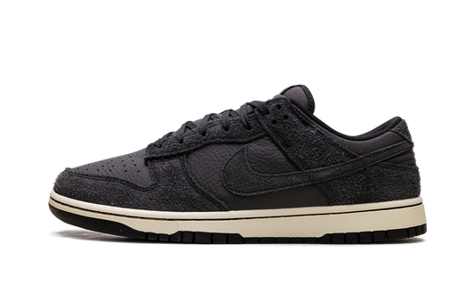 Dunk Low Premium "Black Off Noir" HF3145 001