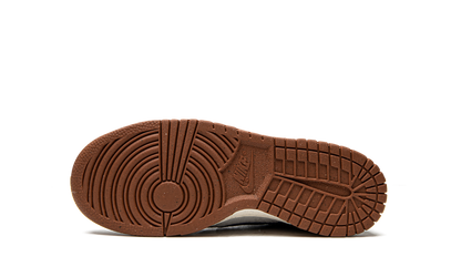 Dunk Low SE (GS) "Toasty" DC9561 400