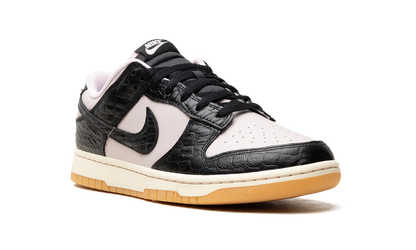 Dunk Low "Black Platinum Violet Croc" HF9191 001