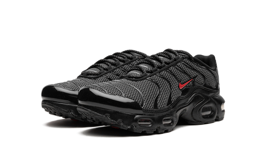 Air Max Plus GS "Bred" DQ1104 001